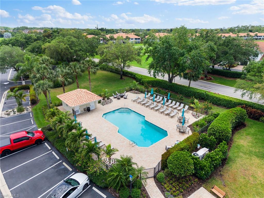 2350 Carrington CT # 201