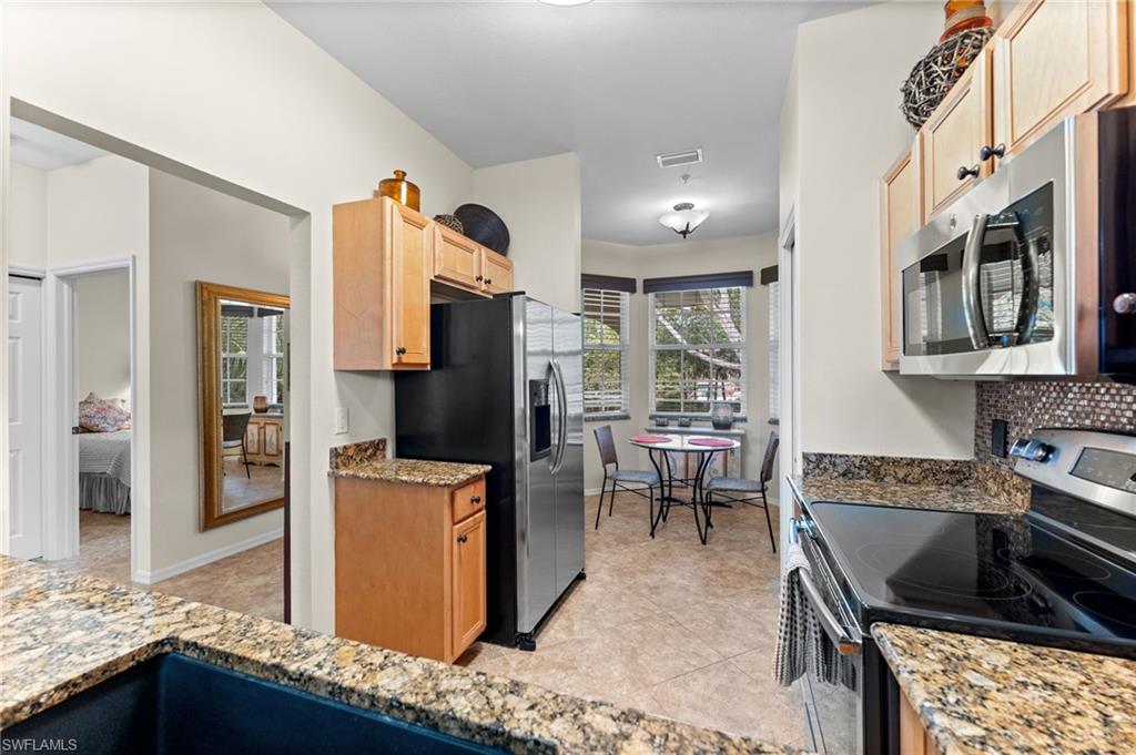 2350 Carrington CT # 201