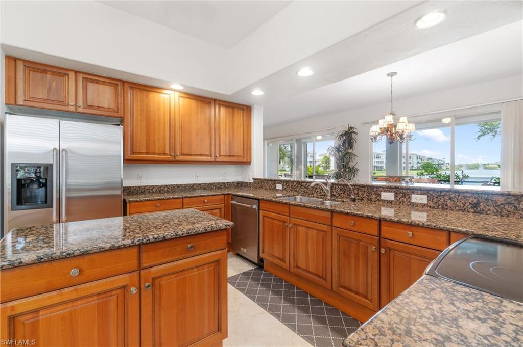 734 Regency Reserve CIR # 2702