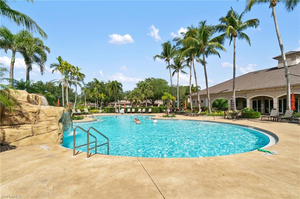 734 Regency Reserve CIR # 2702