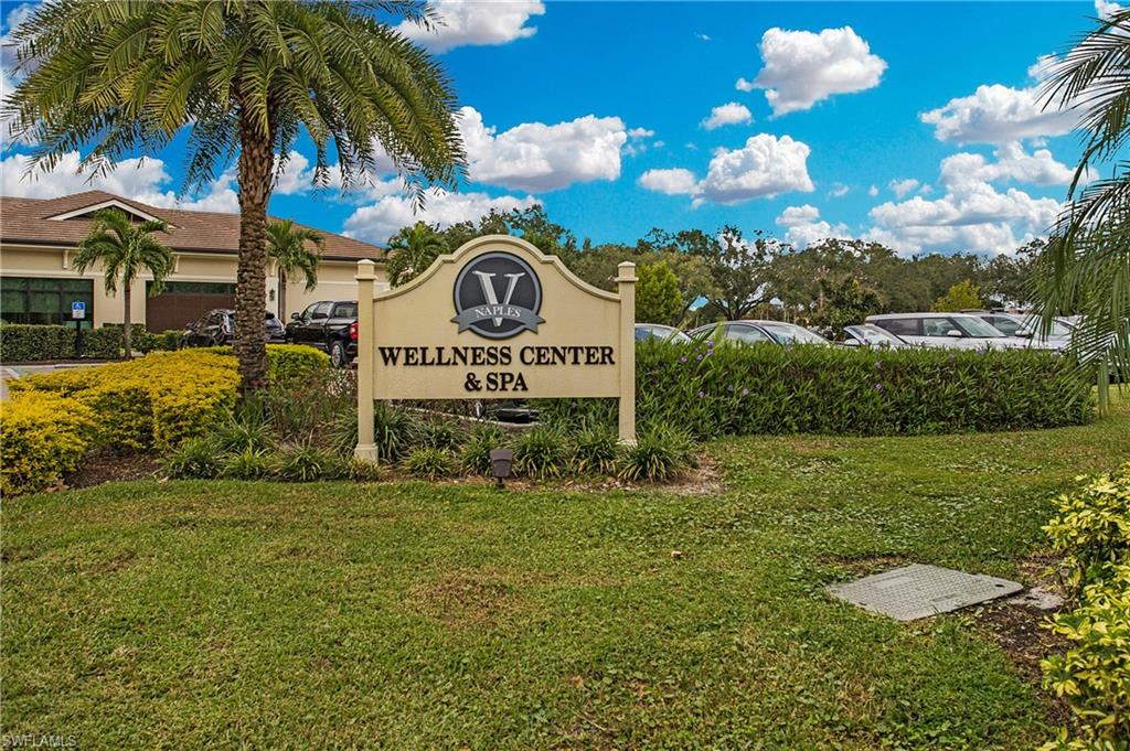 96 Silver Oaks CIR # 202 Unit: 1-202