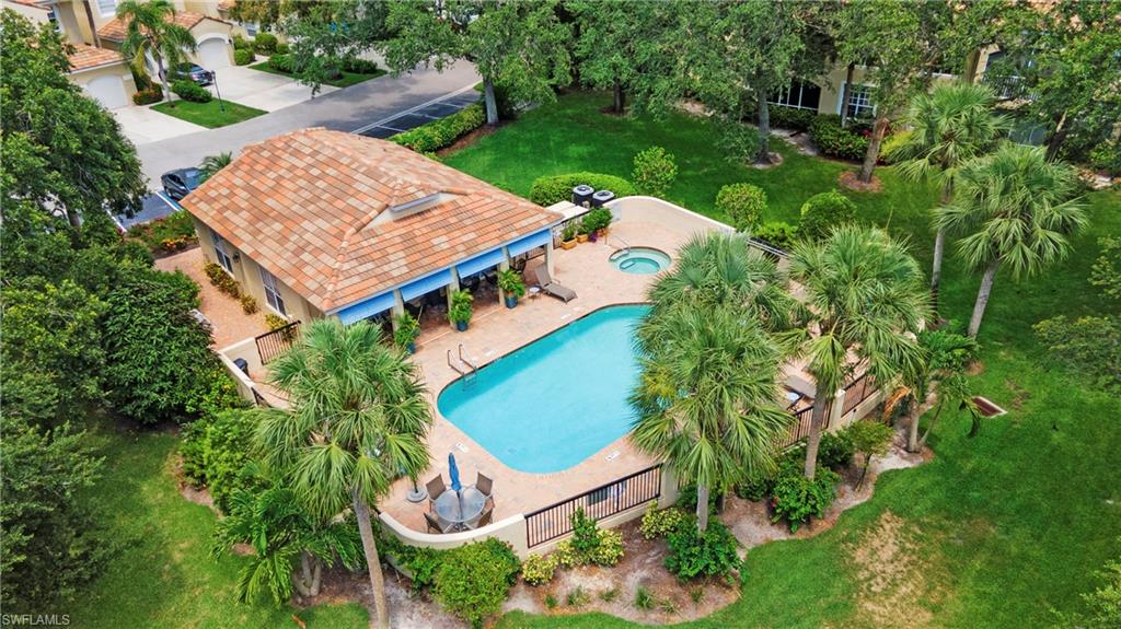 96 Silver Oaks CIR # 202 Unit: 1-202