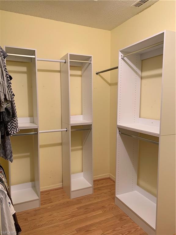96 Silver Oaks CIR # 202 Unit: 1-202