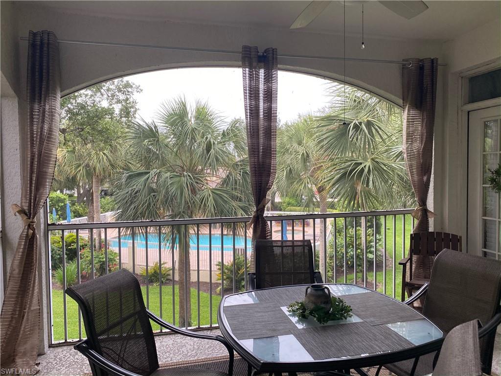 96 Silver Oaks CIR # 202 Unit: 1-202