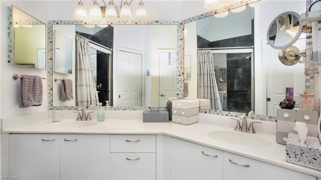 96 Silver Oaks CIR # 202 Unit: 1-202