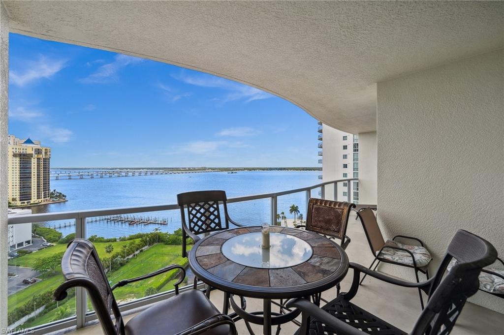3000 Oasis Grand BLVD # 1702