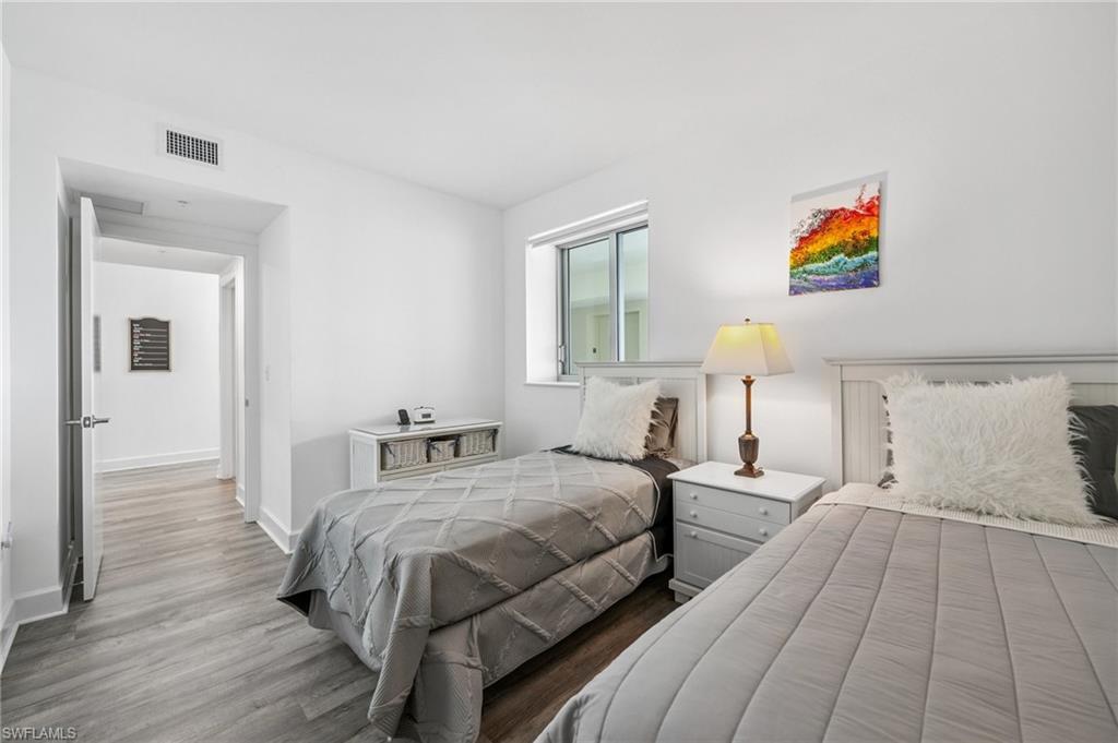3000 Oasis Grand BLVD # 1702