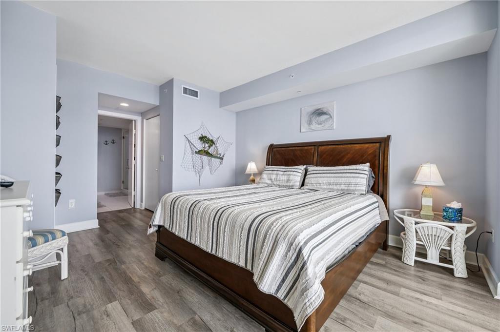 3000 Oasis Grand BLVD # 1702
