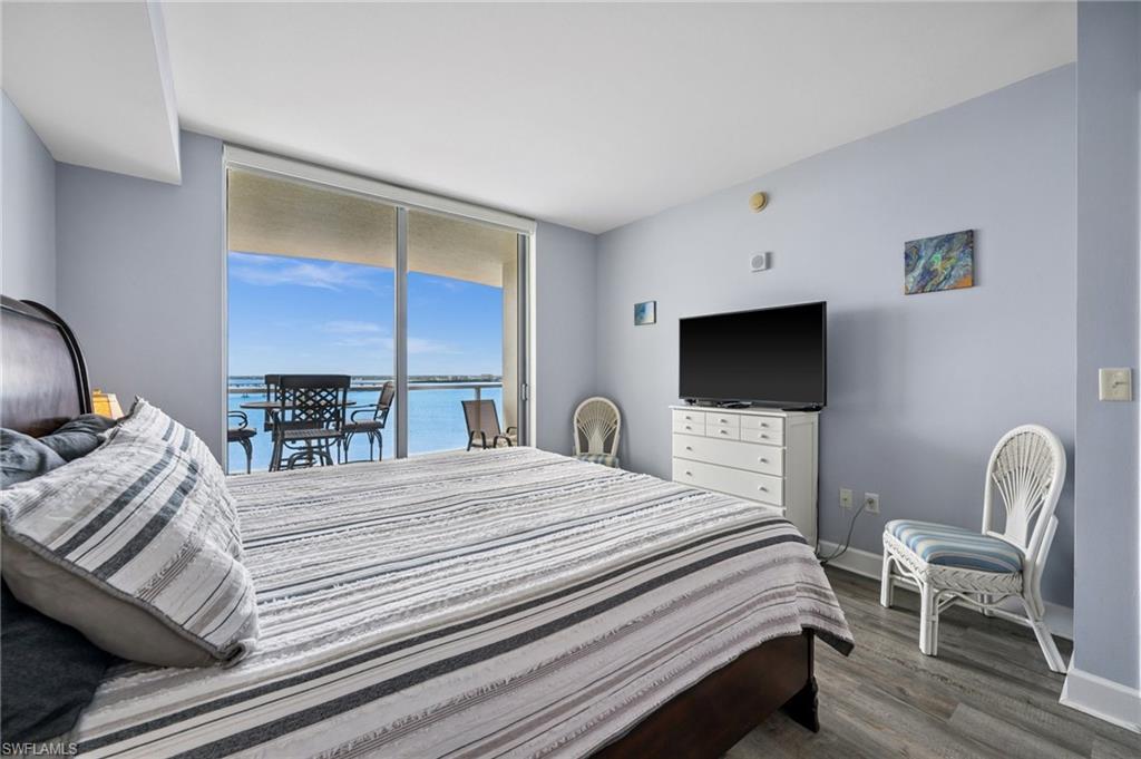3000 Oasis Grand BLVD # 1702