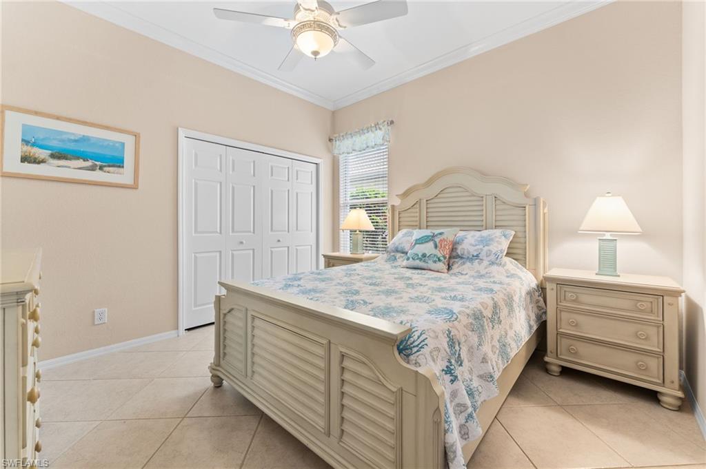 1901 Winding Oaks WAY