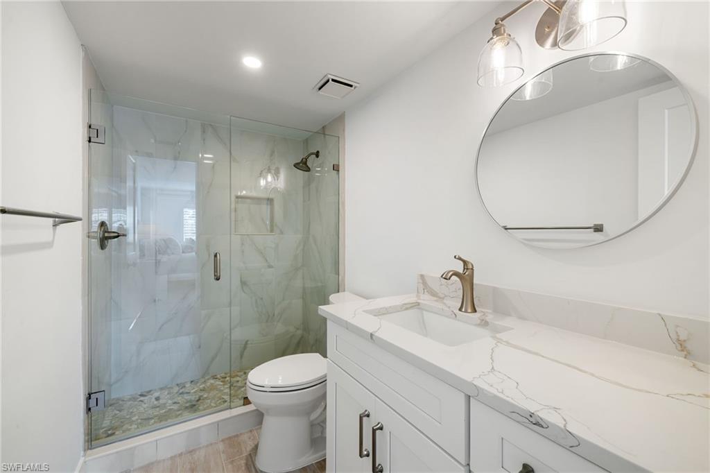 1950 Gulf Shore BLVD N # 114