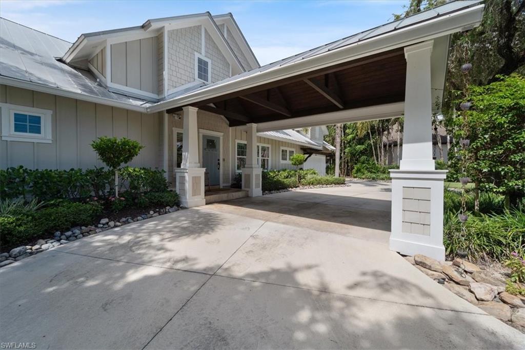 2761 Ardisia LN