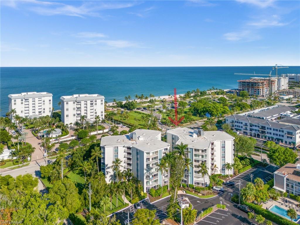 1300 Gulf Shore BLVD N # 109, NAPLES Unit: 109