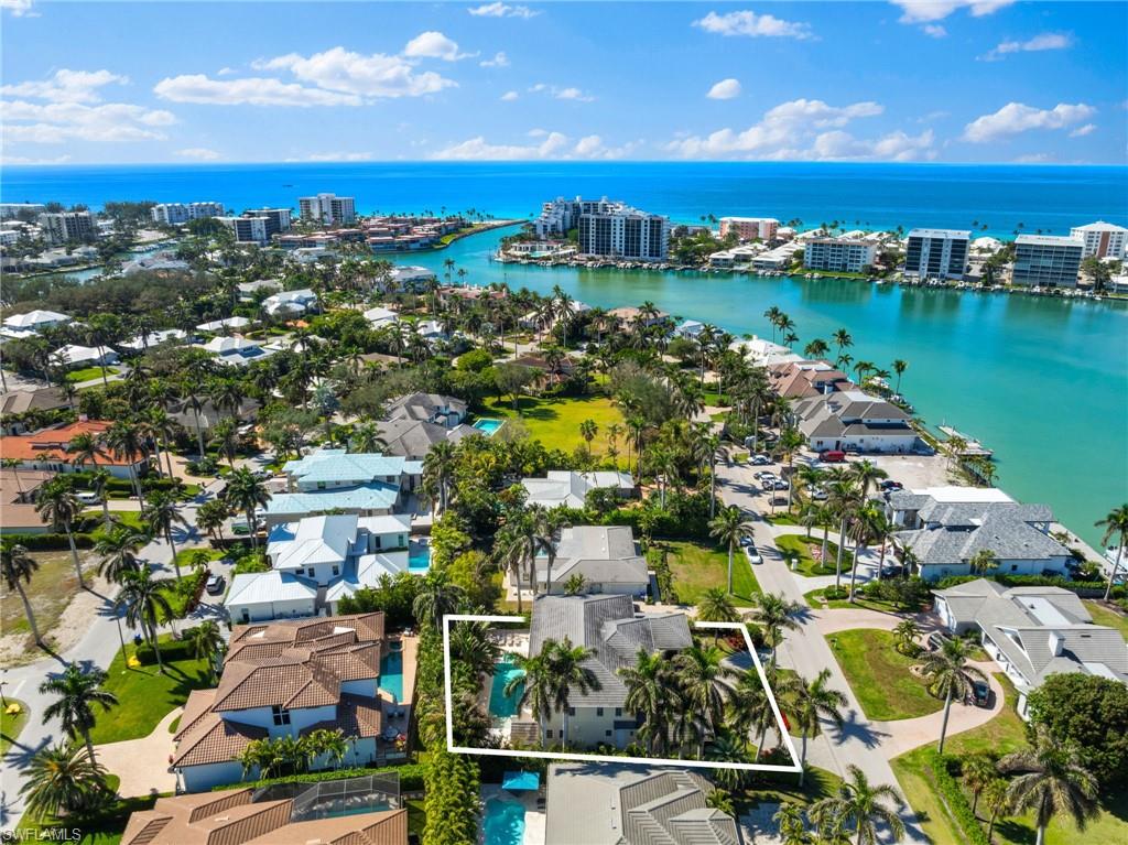 390 Windward WAY
