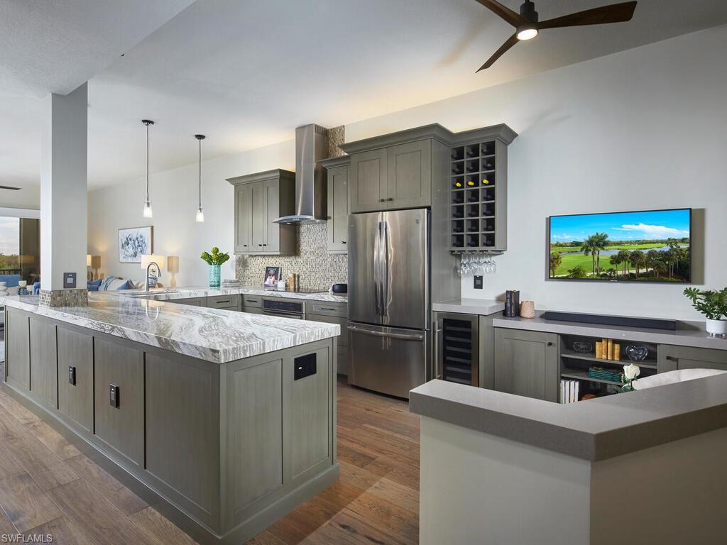 7655 Pebble Creek CIR # 404