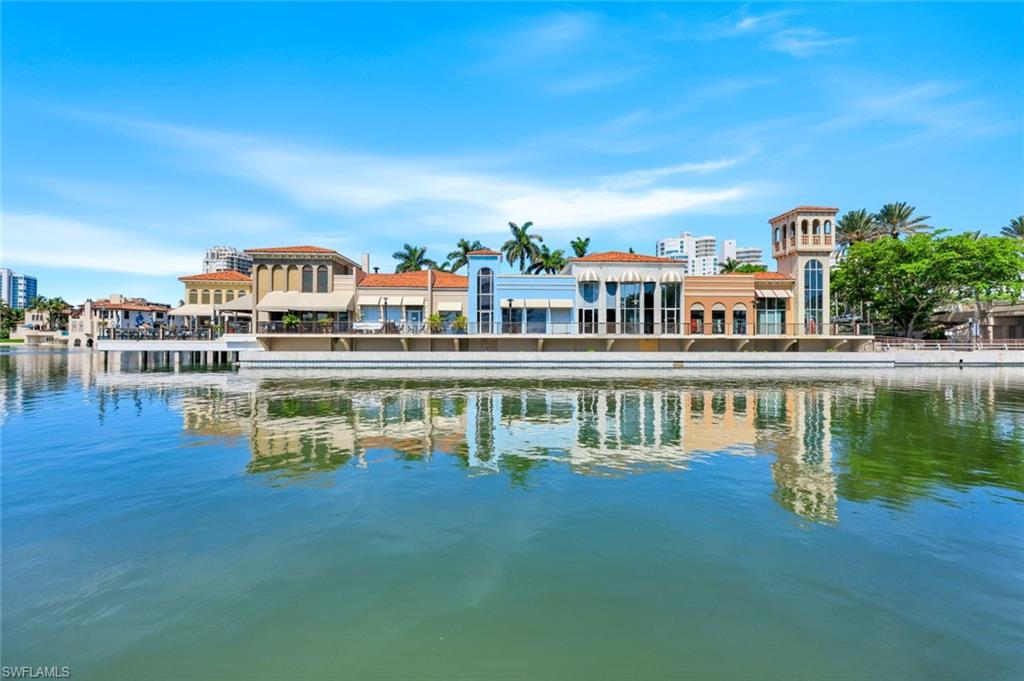 250 PARK SHORE DR # 601