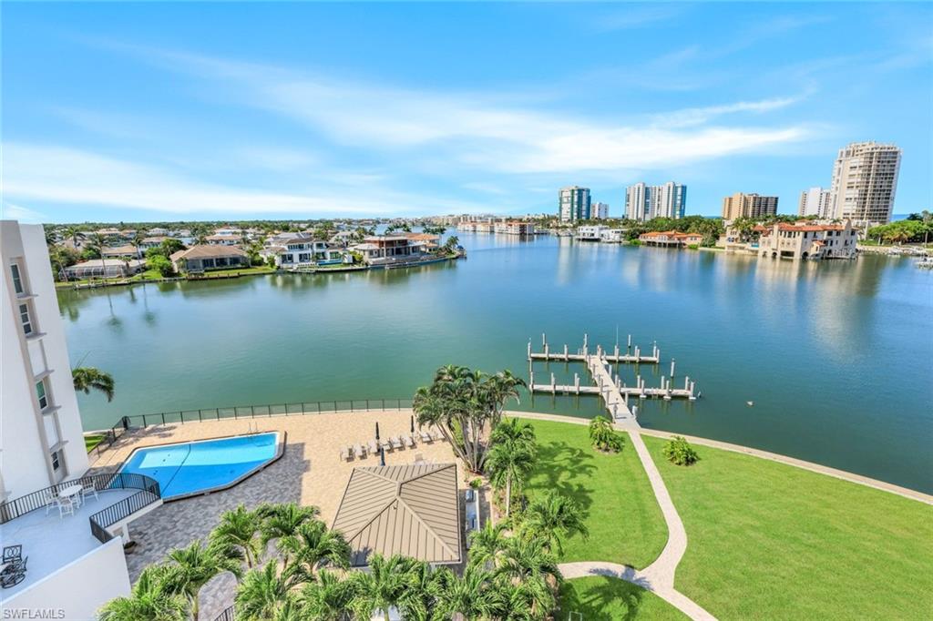 250 PARK SHORE DR # 601