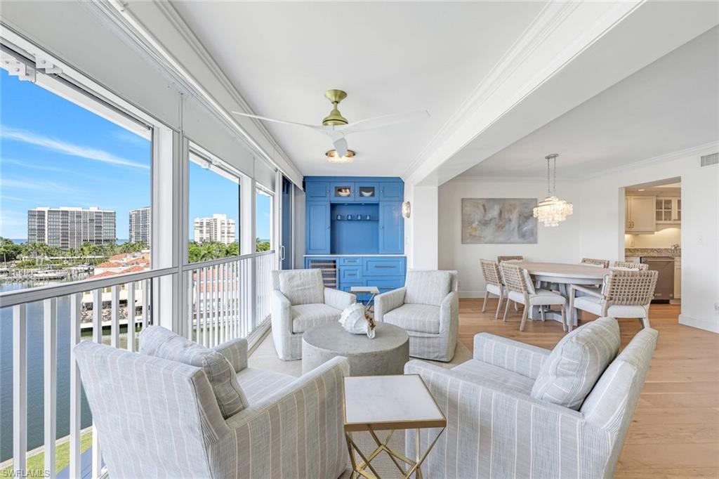 250 PARK SHORE DR # 601