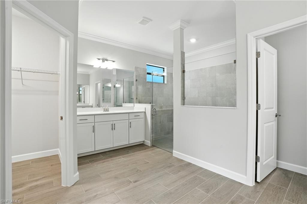 20489 Verawood LOOP