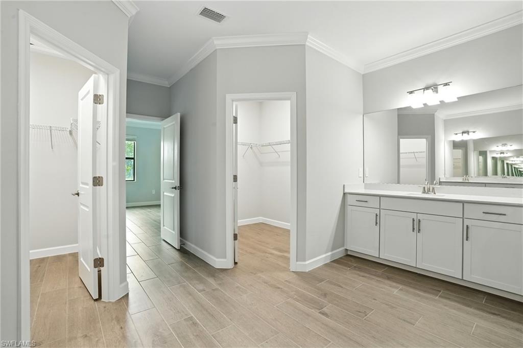 20489 Verawood LOOP