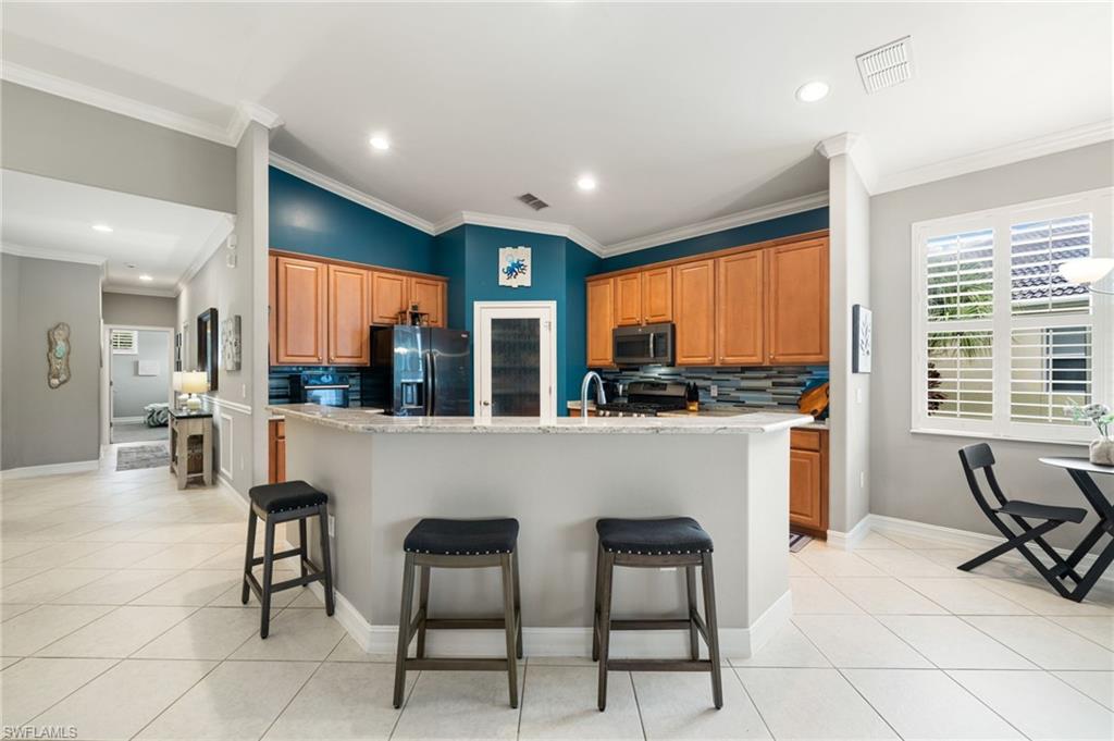 1630 Tarpon Bay DR S # 201