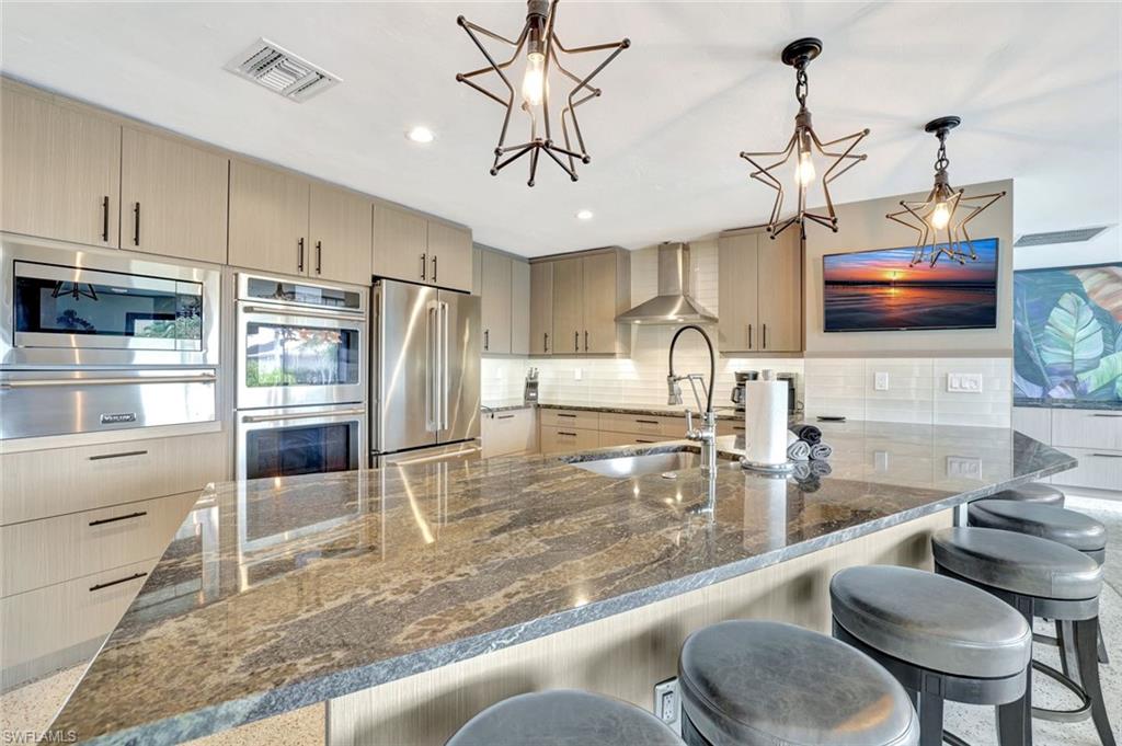 219 Geranium CT