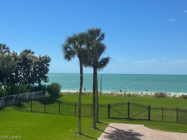2901 Gulf Shore BLVD N # 101S