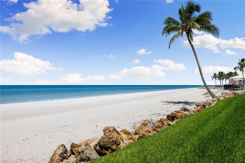 2355 Gulf Shore BLVD N # 903