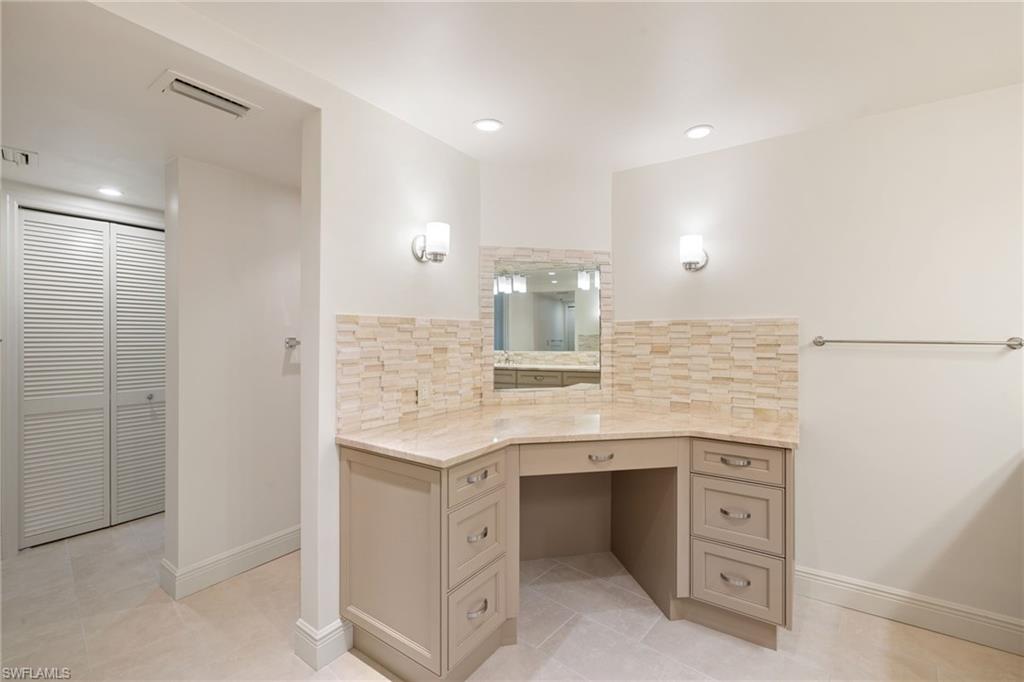 2355 Gulf Shore BLVD N # 903