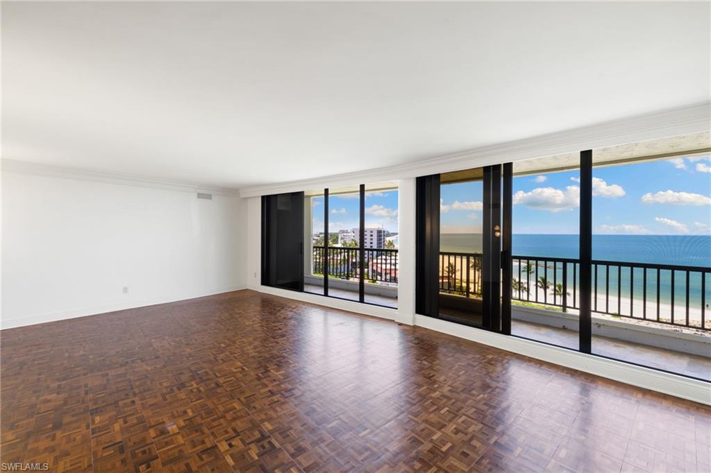2355 Gulf Shore BLVD N # 903