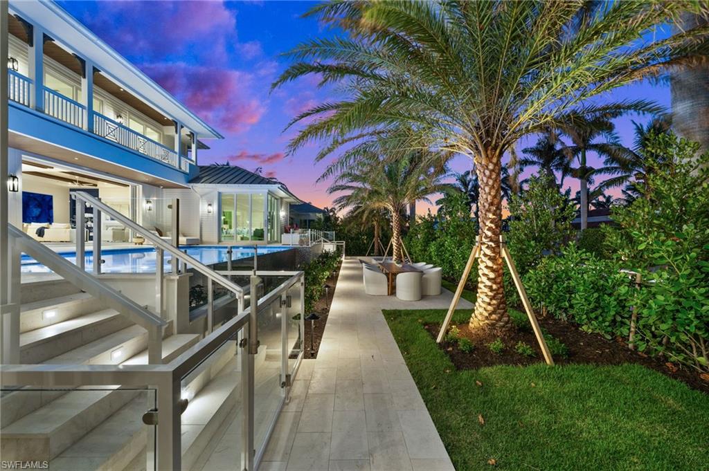 506 Neapolitan LN