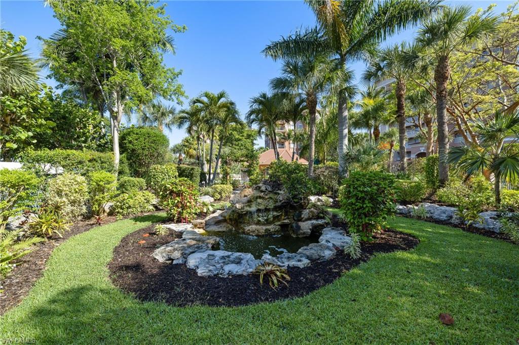 14817 Laguna DR # 203