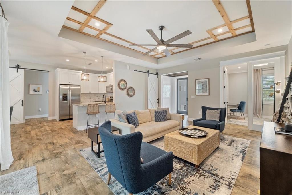 3554 McComb LN