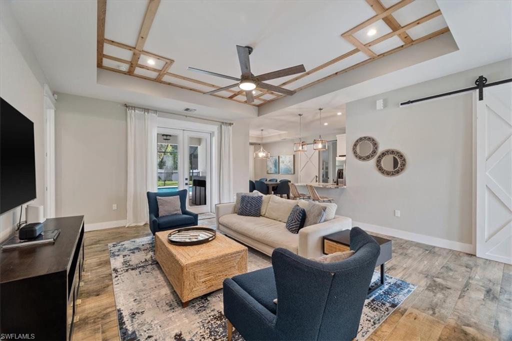 3554 McComb LN