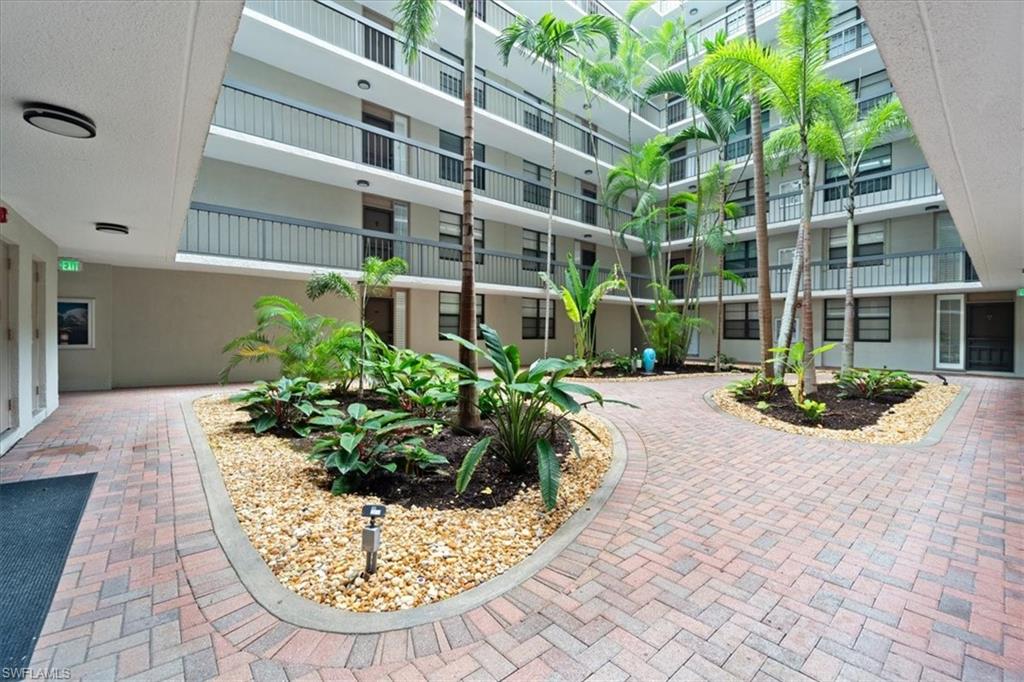 601 Seaview CT # C103