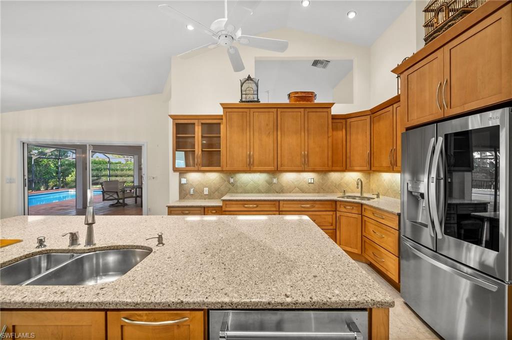544 Roma CT