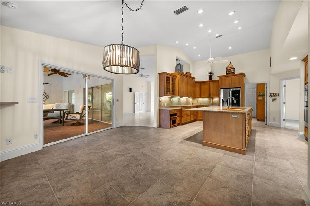 544 Roma CT