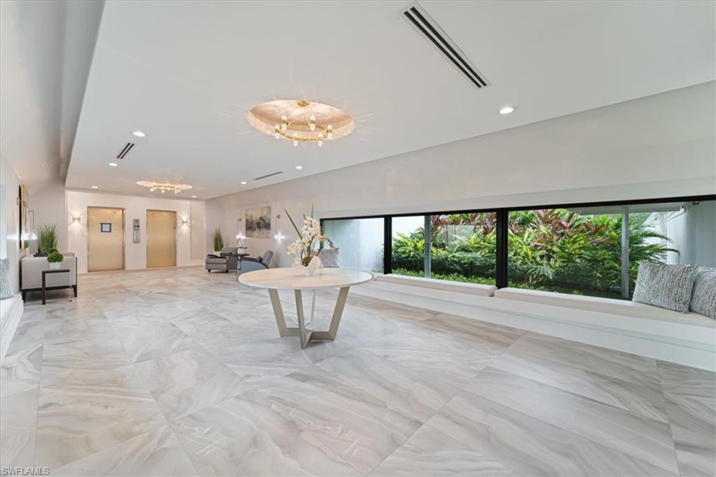2171 Gulf Shore BLVD N # 701