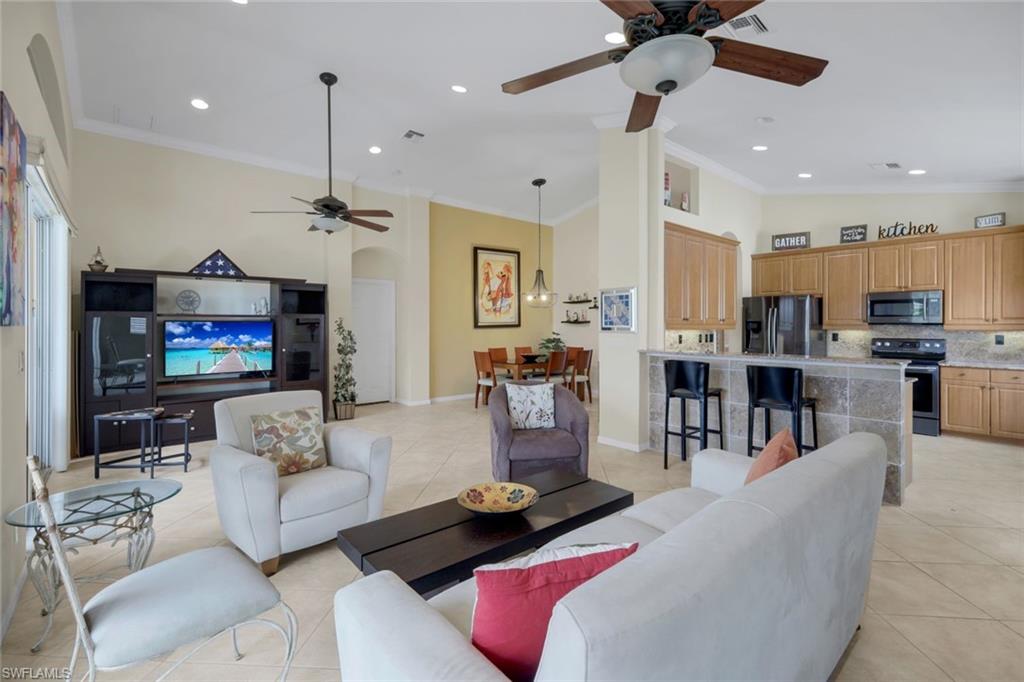 9337 Sun River WAY