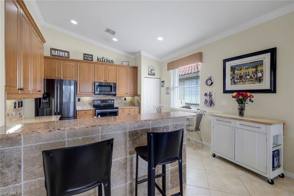 9337 Sun River WAY