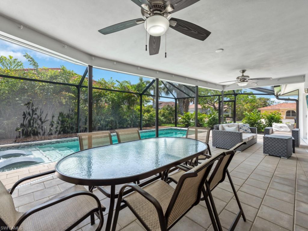291 W Flamingo CIR