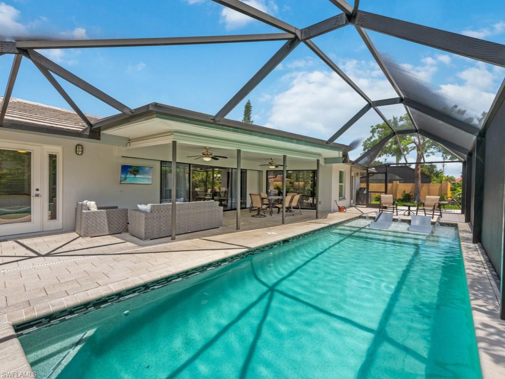291 W Flamingo CIR