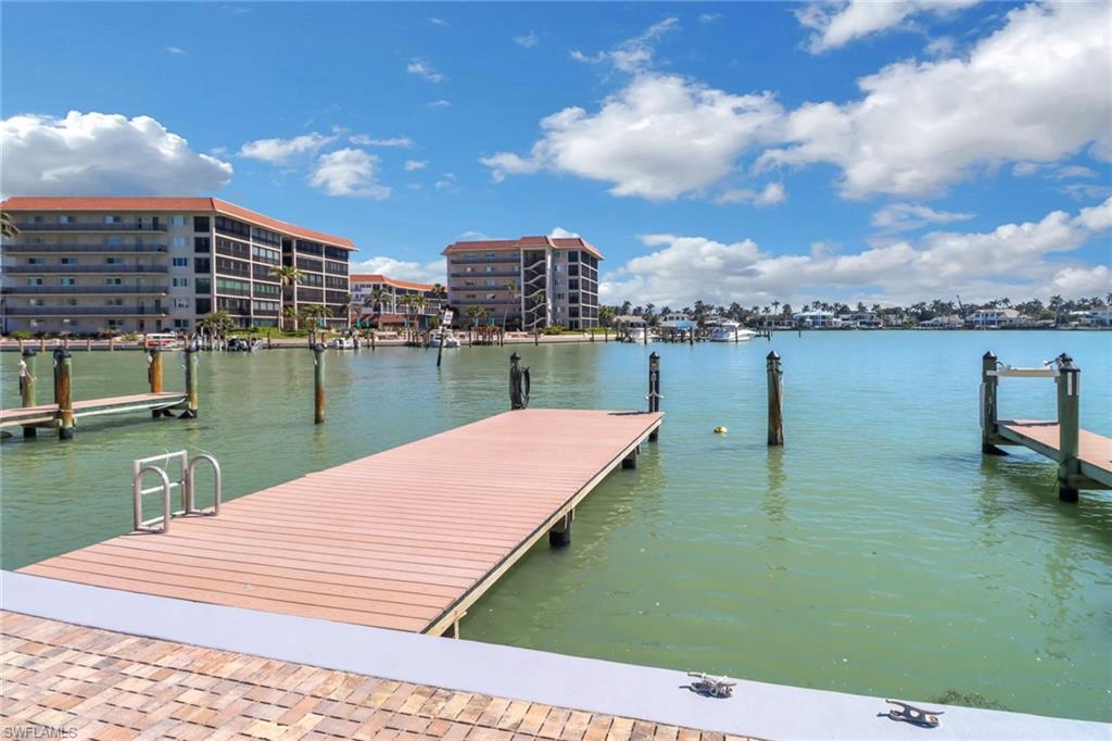 2850 Gulf Shore BLVD N # 203