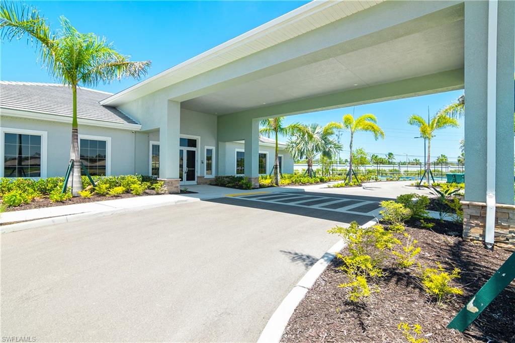 1033 Tranquil Brook DR