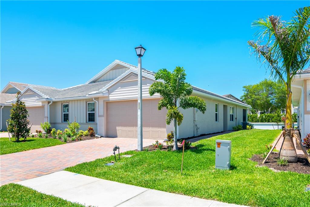 1033 Tranquil Brook DR
