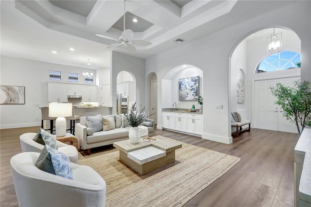 5717 Hammock Isles DR