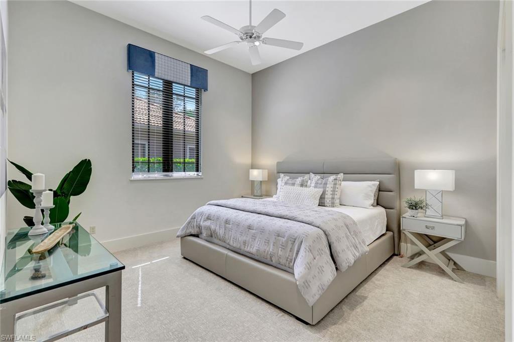 5717 Hammock Isles DR