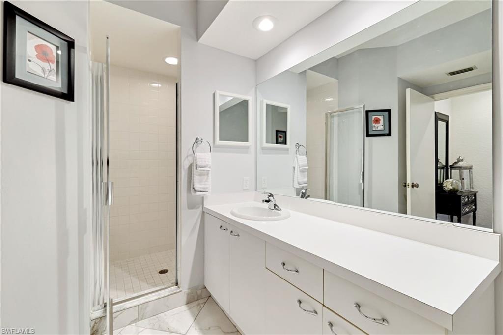 109 Tuscana CT # 308, NAPLES Unit: 308