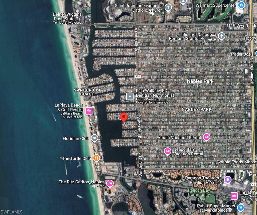 371 Bayside AVE