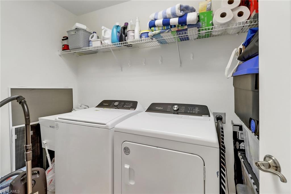 450 Bayfront PL # 4206, NAPLES Unit: 4206